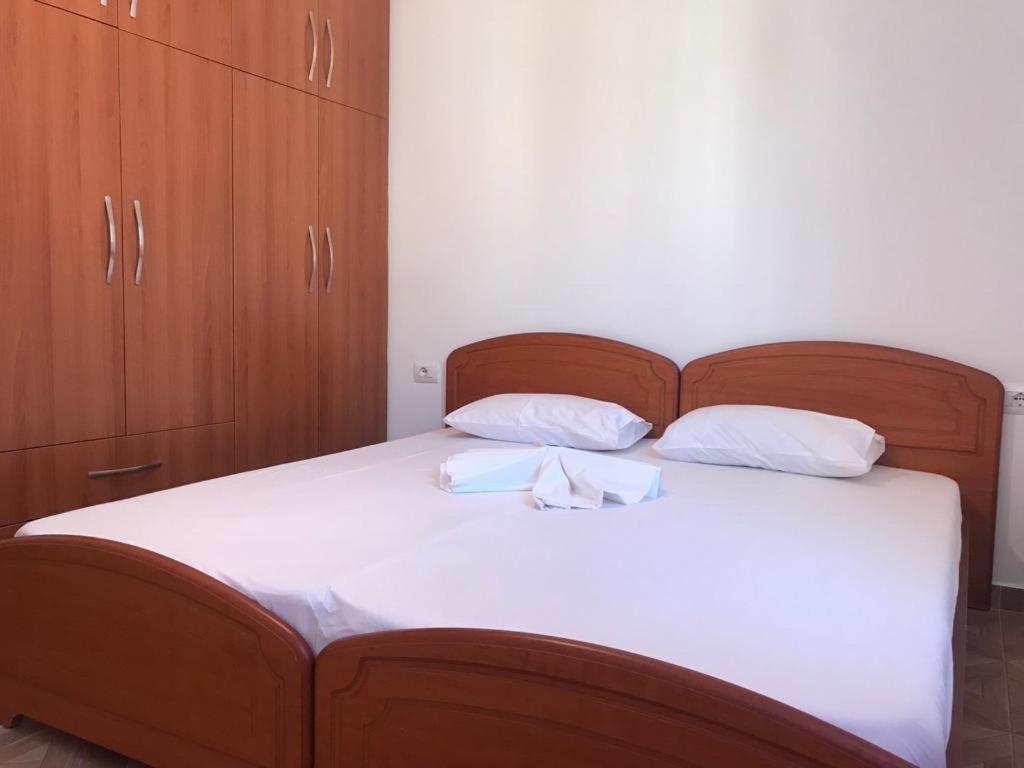 Stunning Sea View Apartments Саранда Экстерьер фото
