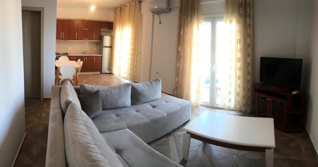 Stunning Sea View Apartments Саранда Экстерьер фото