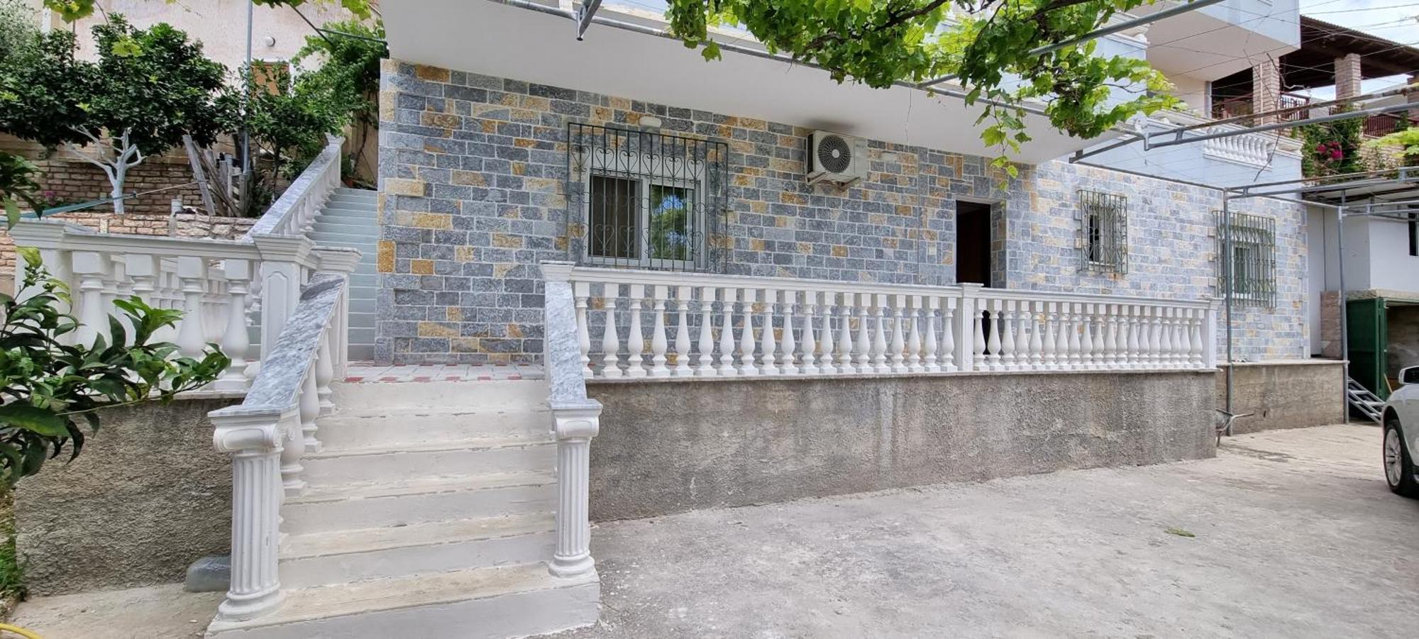 Stunning Sea View Apartments Саранда Экстерьер фото